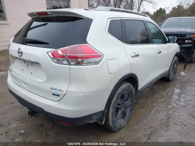 2015 Nissan Rogue მანქანა იყიდება აუქციონზე, vin: 5N1AT2MM0FC846782, აუქციონის ნომერი: 12521078