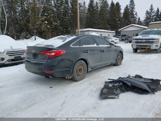 5NPE24AFXFH143575 Hyundai SONATA GL