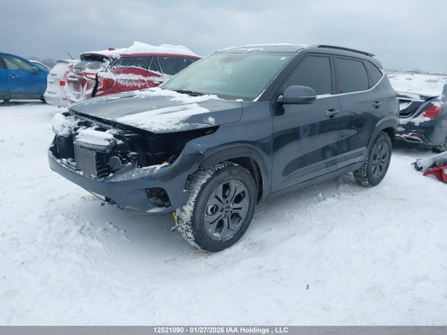 KIA Seltos 2025 KNDEUCAA3S7752286 Image 2