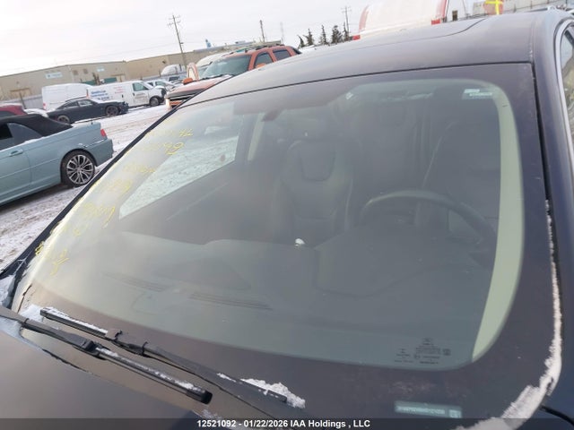 3FA6P0D98HR121259 Ford Fusion Titanium