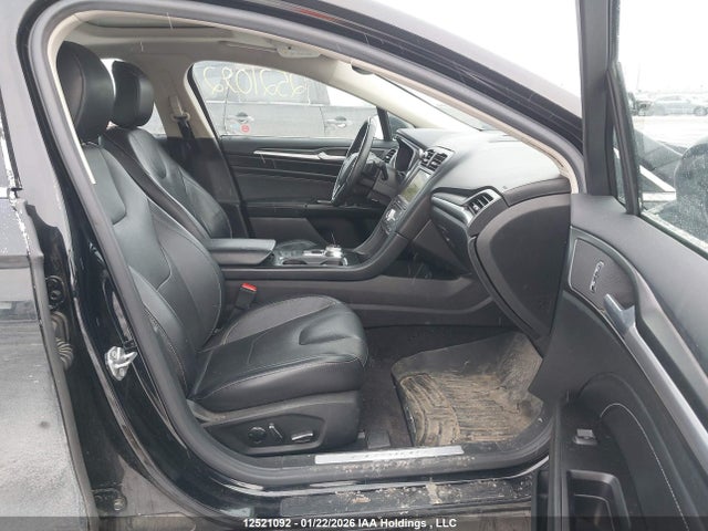 3FA6P0D98HR121259 Ford Fusion Titanium
