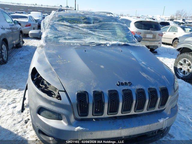1C4PJMDSXGW304670 Jeep Cherokee Limited