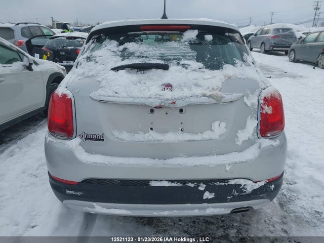 ZFBCFYAB2JP652530 Fiat 500x Pop
