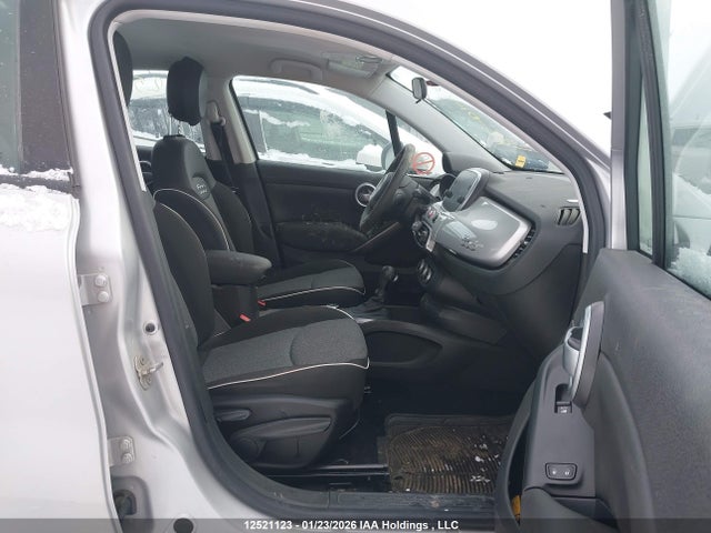 ZFBCFYAB2JP652530 Fiat 500x Pop