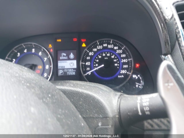 JN8CS1MW6HM410676 Infiniti QX70