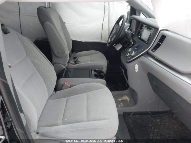 5TDKZ3DC2LS035581 Toyota Sienna Le V6