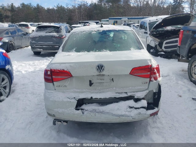 3VWL07AJ4FM268792 Volkswagen Jetta