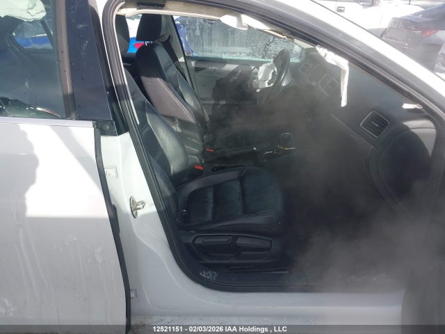 3VWL07AJ4FM268792 Volkswagen Jetta