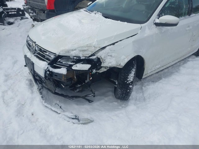 3VWL07AJ4FM268792 Volkswagen Jetta