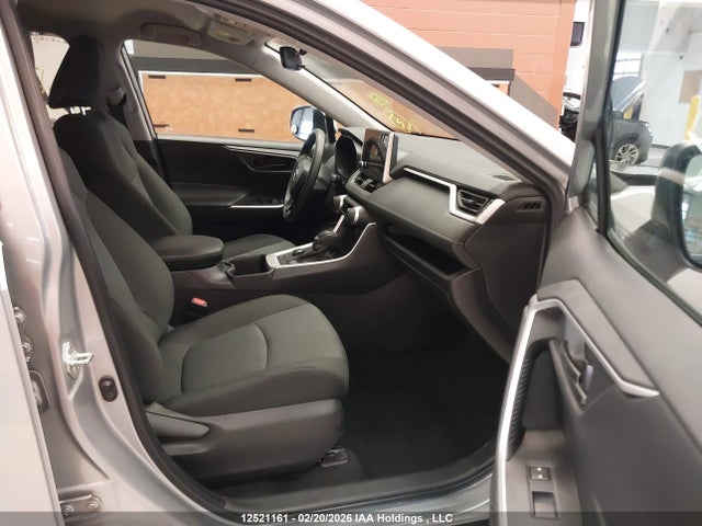 Toyota RAV4 LE 2023 2T3BWRFV6PW154779 Image 5