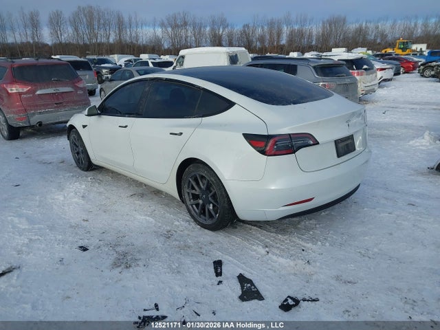 12521171 :رقم المزاد ، 5YJ3E1EA6MF848607 vin ، 2021 Tesla Model 3 مزاد بيع