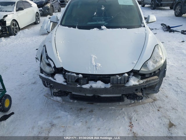 12521171 :رقم المزاد ، 5YJ3E1EA6MF848607 vin ، 2021 Tesla Model 3 مزاد بيع