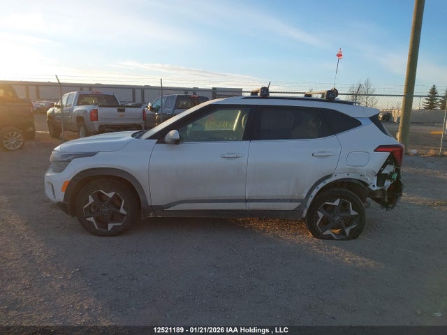 KNDERCAA9R7653208 KIA SELTOS EX