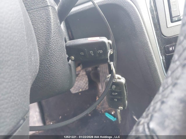 12521221 :رقم المزاد ، 1VWBN7A39EC093695 vin ، 2014 Volkswagen Passat Se مزاد بيع
