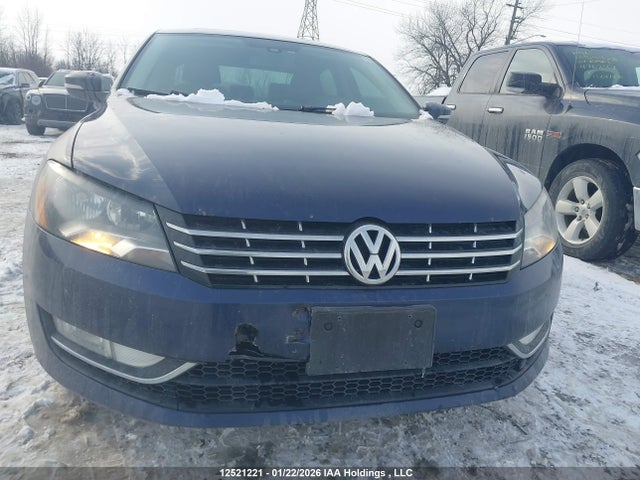 12521221 :رقم المزاد ، 1VWBN7A39EC093695 vin ، 2014 Volkswagen Passat Se مزاد بيع