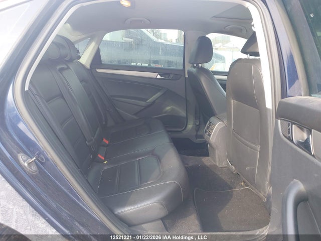 12521221 :رقم المزاد ، 1VWBN7A39EC093695 vin ، 2014 Volkswagen Passat Se مزاد بيع