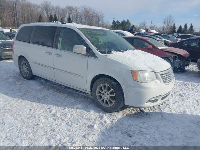 Chrysler Town &amp; Country 2015 2C4RC1GG2FR751171 main image