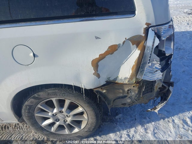 2015 Chrysler Town & Country მანქანა იყიდება აუქციონზე, vin: 2C4RC1GG2FR751171, აუქციონის ნომერი: 12521241