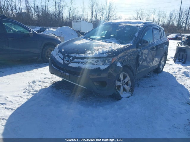 Продажа на аукционе авто 2015 Toyota Rav4 Xle, vin: 2T3WFREV2FW163531, номер лота: 12521271