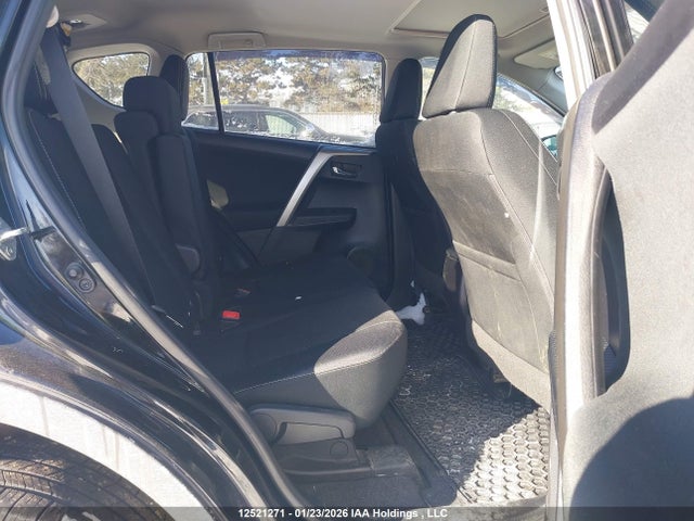 Продажа на аукционе авто 2015 Toyota Rav4 Xle, vin: 2T3WFREV2FW163531, номер лота: 12521271