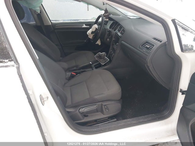 3VWG17AU2JM285415 Volkswagen GOLF S/SE