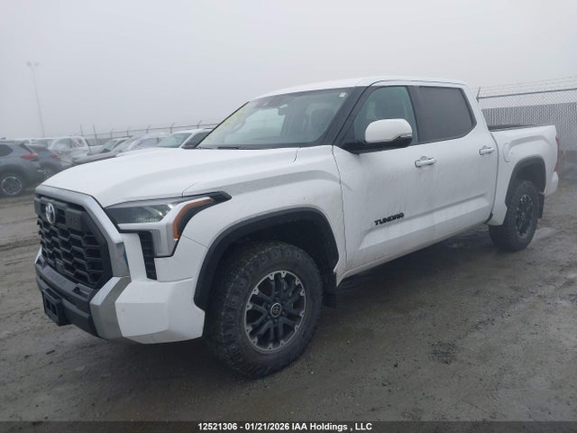 5TFLA5DB4NX038185 Toyota Tundra Crewmax Sr/crewmax Sr5