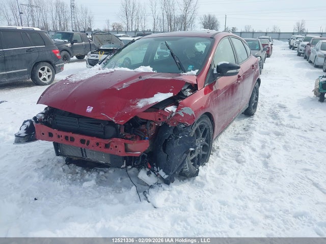 1FADP3K24FL352542 Ford FOCUS SE