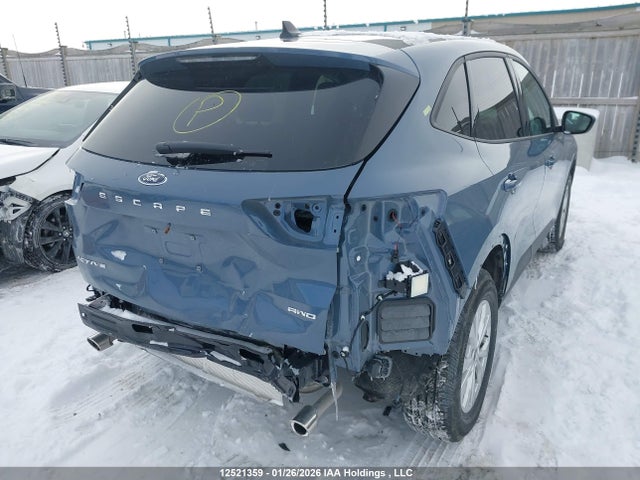 1FMCU9GN8TUA07066 Ford Escape Active