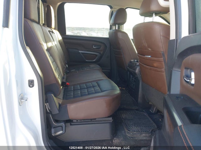 1N6BA1F49JN525162 Nissan Titan Xd Sl/pro-4x/plat Reserve