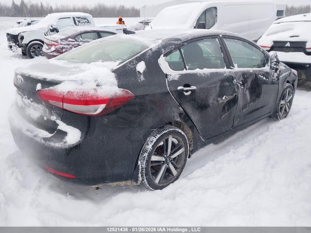 3KPFL4A88JE179541 KIA Forte