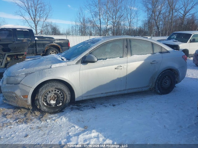 1G1PF5SB8G7215094 Chevrolet Cruze Limited 2lt