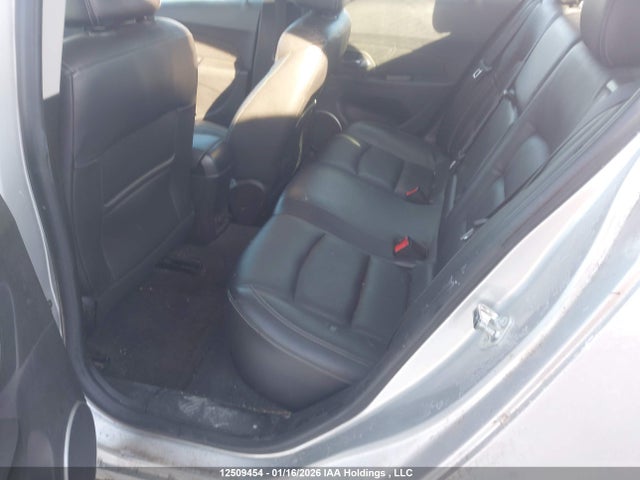 1G1PF5SB8G7215094 Chevrolet Cruze Limited 2lt