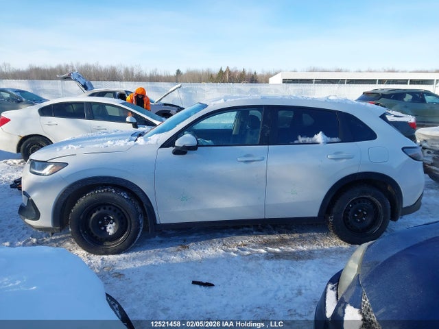 3CZRZ1H38SM100732 Honda HR-V LX