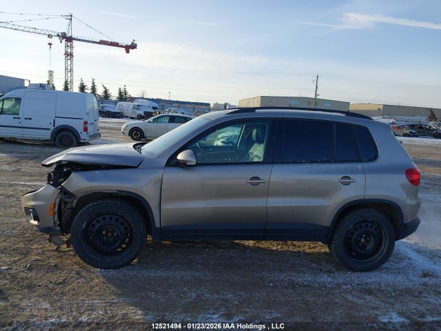 WVGJV7AX9GW048030 Volkswagen Tiguan Comfortline/highline/special Edition