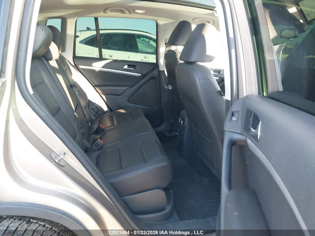 WVGJV7AX9GW048030 Volkswagen Tiguan Comfortline/highline/special Edition