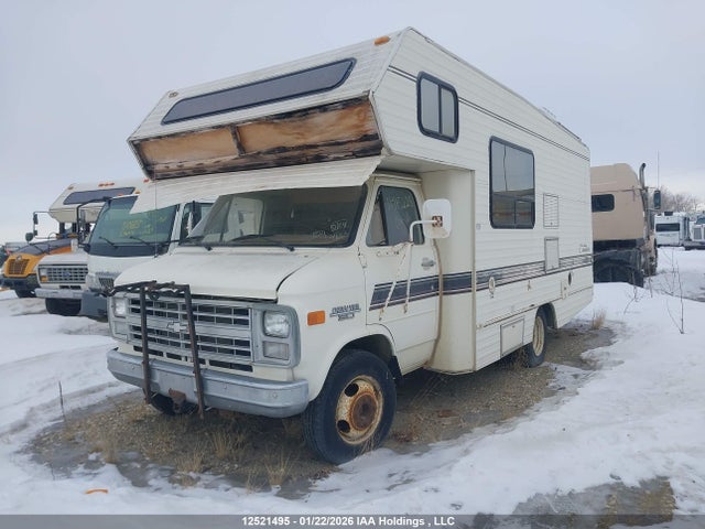 12521495 :رقم المزاد ، 2GBGG31K9J4131884 vin ، 1988 Chevrolet G30 مزاد بيع