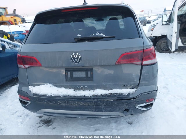 3VV3X7B25NM059454 Volkswagen Taos Highline