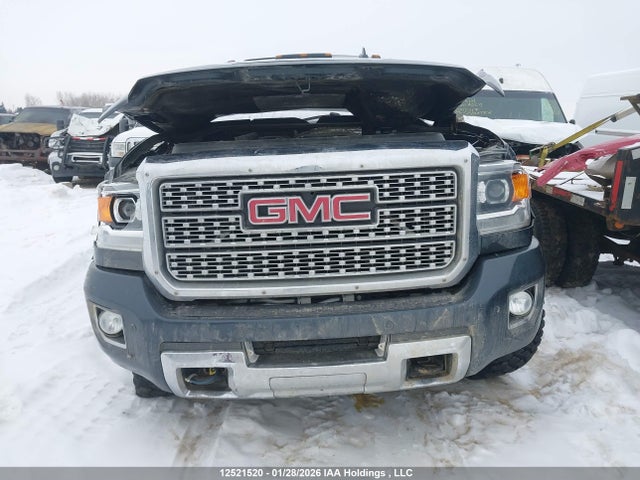 1GT42YEY1JF178832 GMC Sierra 3500hd Denali