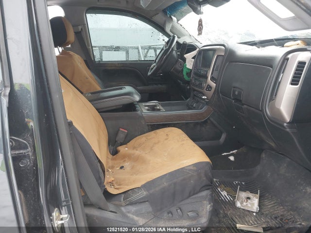 1GT42YEY1JF178832 GMC Sierra 3500hd Denali