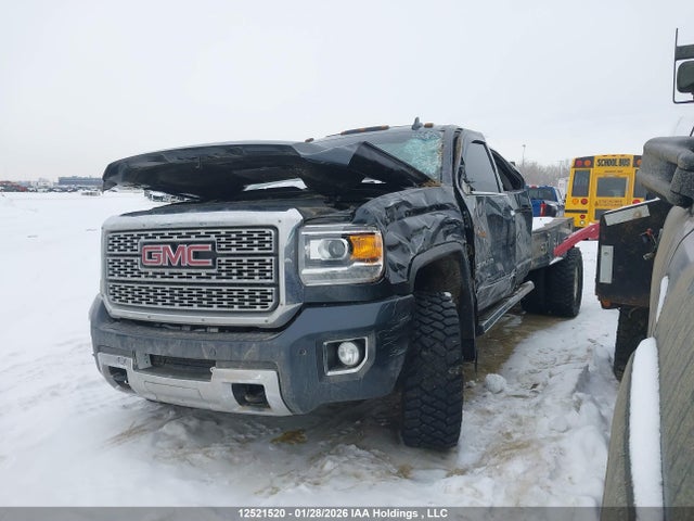 1GT42YEY1JF178832 GMC Sierra 3500hd Denali