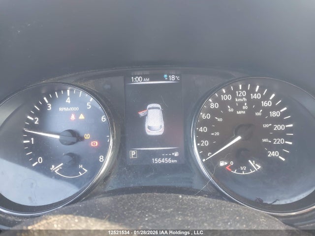 JN1BJ1CR0JW208984 Nissan Qashqai S/sl/sv
