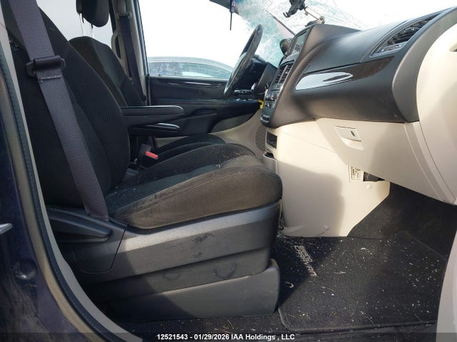 2C4RDGBG1FR555309 Dodge Grand Caravan Se