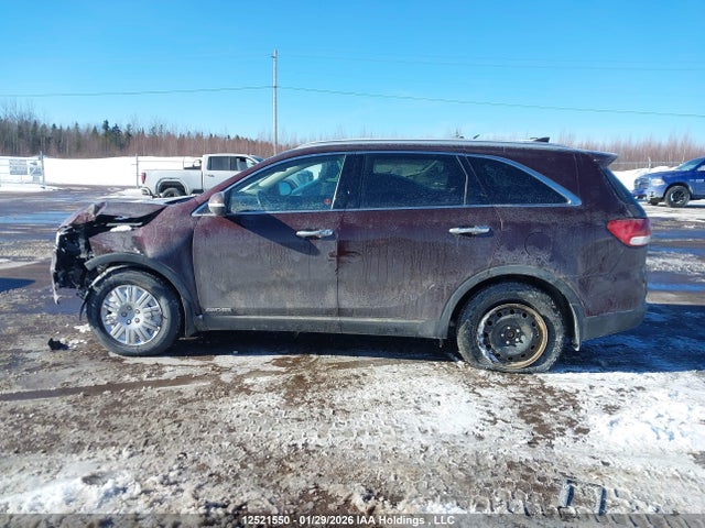 KIA SORENTO EX 2018 5XYPHDA59JG353230 Image 15