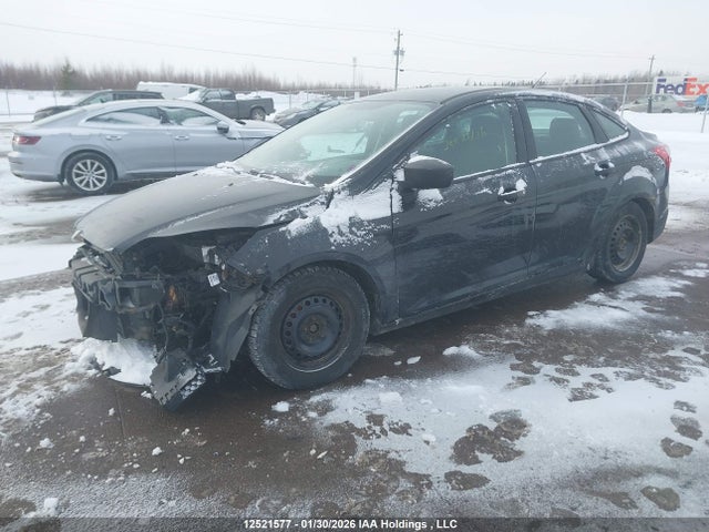 12521577 :رقم المزاد ، 1FAHP3E25CL144498 vin ، 2012 Ford Focus S مزاد بيع