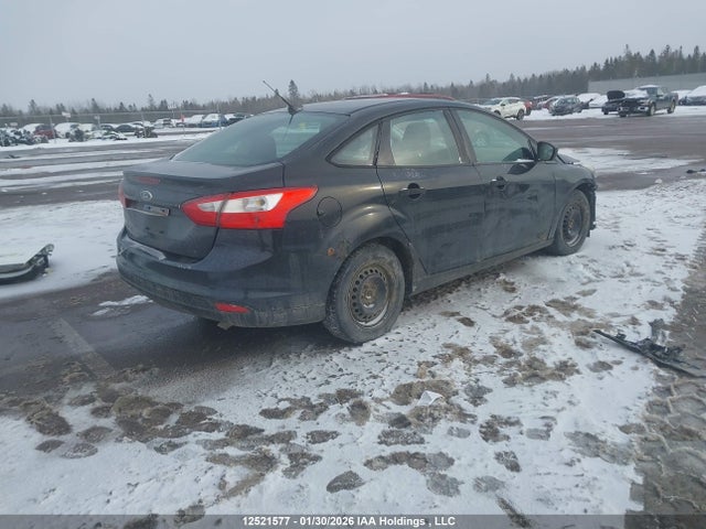 12521577 :رقم المزاد ، 1FAHP3E25CL144498 vin ، 2012 Ford Focus S مزاد بيع