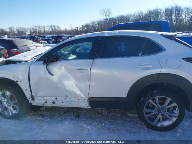 3MVDMBCM1SM842411 Mazda Cx-30 Preferred