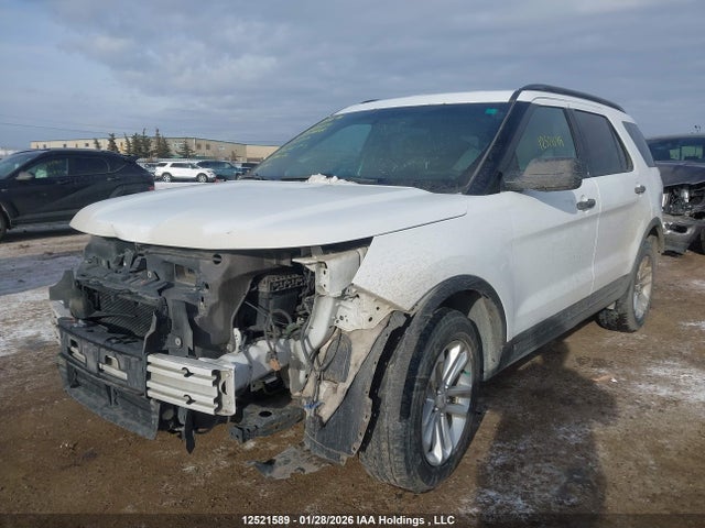 12521589 :رقم المزاد ، 1FM5K8B88GGC15804 vin ، 2016 Ford Explorer مزاد بيع