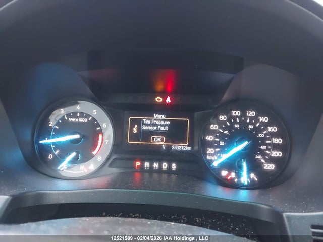12521589 :رقم المزاد ، 1FM5K8B88GGC15804 vin ، 2016 Ford Explorer مزاد بيع