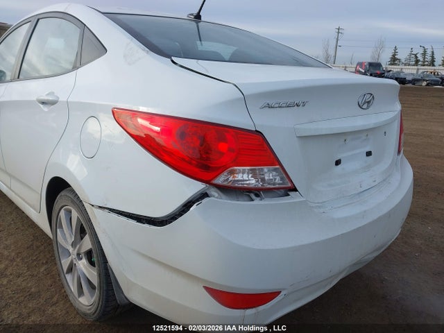KMHCU4AE7EU630015 Hyundai ACCENT GLS