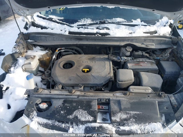 KM8JT3AF8FU106077 Hyundai Tucson